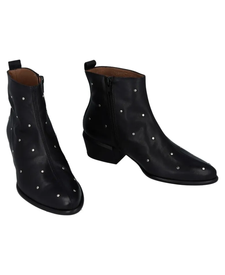 Botines bajos con tachuelas Wonders Fei D-2002