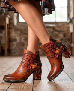 Botines fantasía de piel Laura Vita Maevao 21