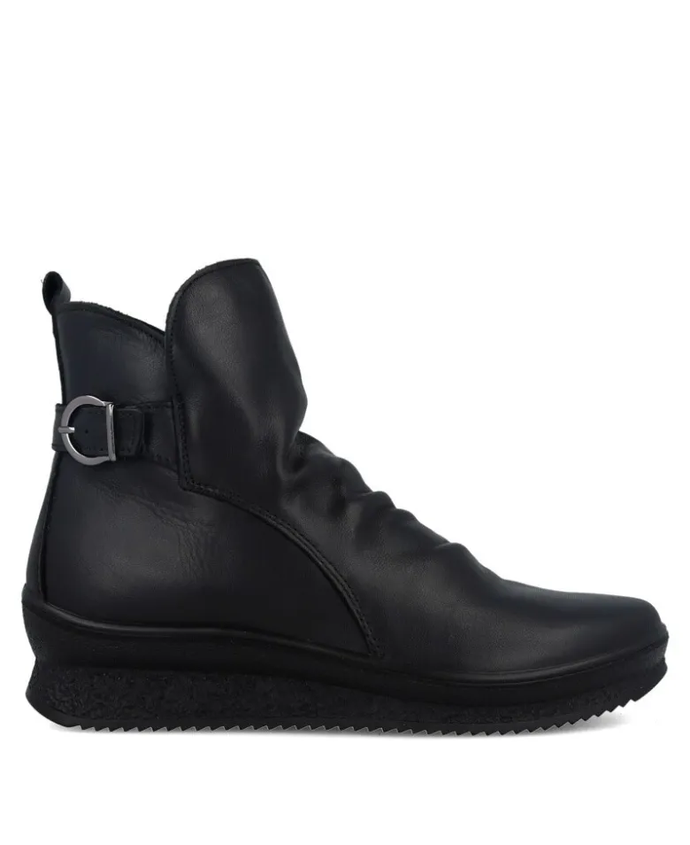 Botines negros con cuña Imac 206180