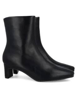 Botines negros con puntera cuadrada BB UP 2714