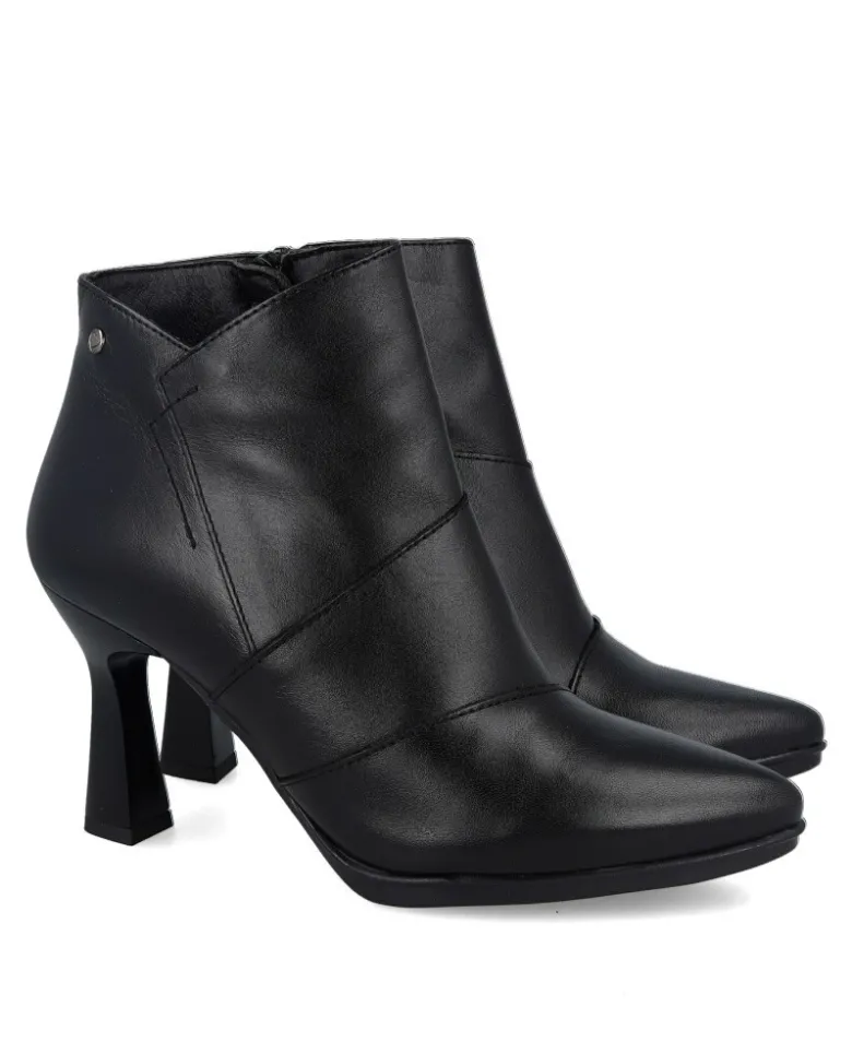 Botines negros de piel Desireé Saga 6