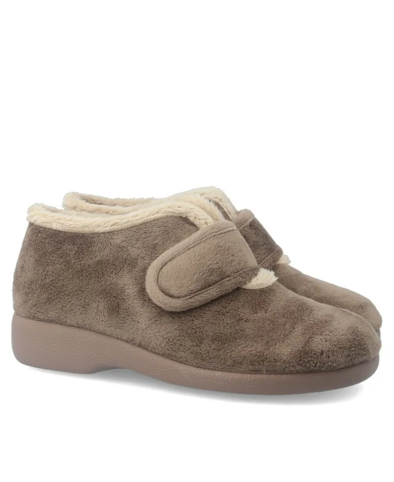 Zapatillas de casa cerradas Garzón 3895.247