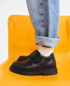 Zapato colegial de suela gruesa Pablosky 728420